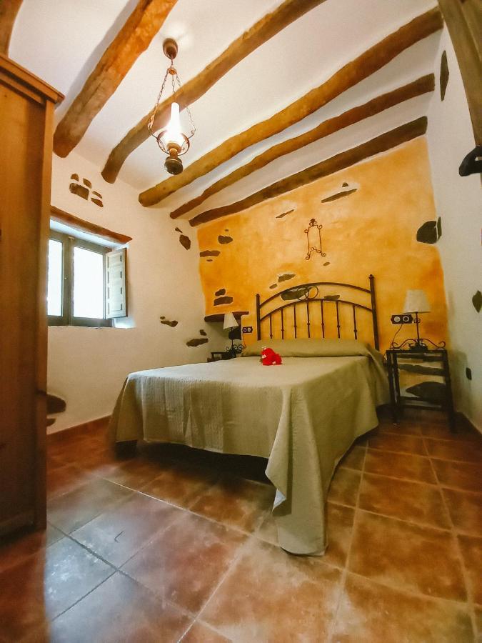 Molino Laroya Villa Bagian luar foto