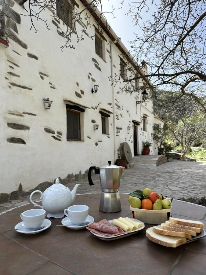 Molino Laroya Villa Bagian luar foto