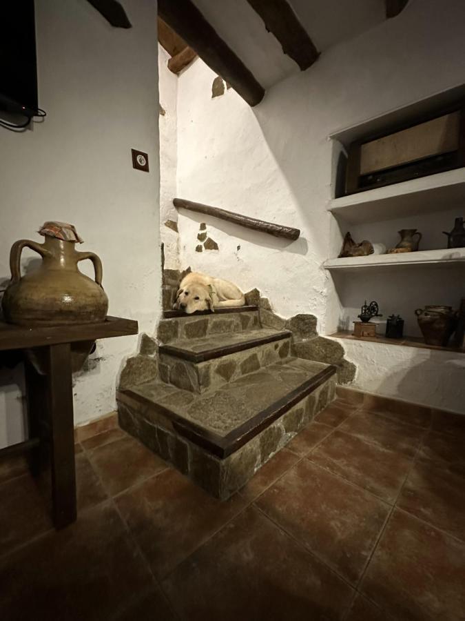 Molino Laroya Villa Bagian luar foto